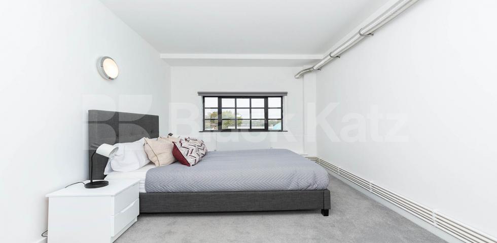 			3 Bedroom, 2 bath, 1 reception Maisonette			 SPRINGFIELD HOUSE LOFTS-TYSSEN STREET, DALSTON E8